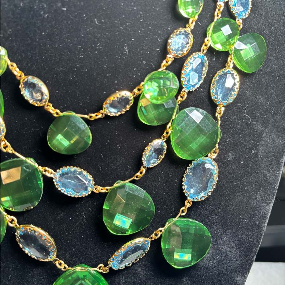 Authentic Joan Rivers Layered Statement Green And… - image 4